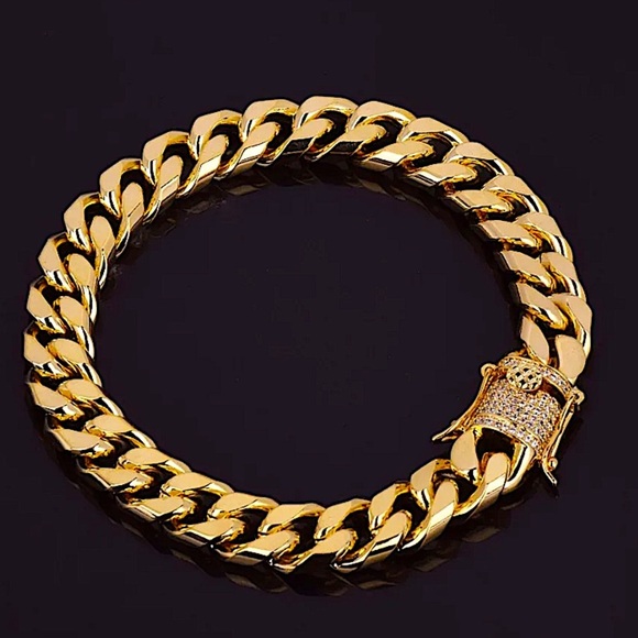 Gold Chain Link Bracelet, Cuban, Rhinestone Closure - Picture 4 of 8